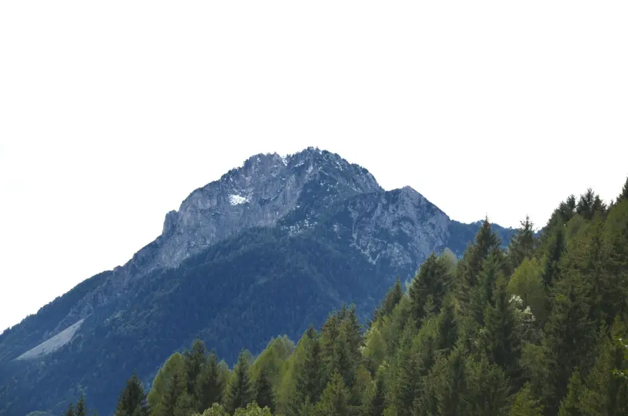 Orobie e Adamello: guida alle montagne lombarde