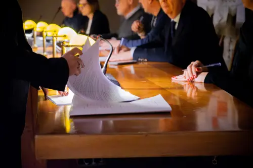 Lombardia, Aula convocata il 23 giugno: nomine, casa e piani regionali