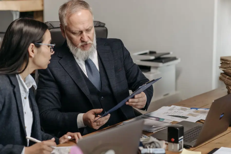 Chi è e cosa fa un consulente del debito